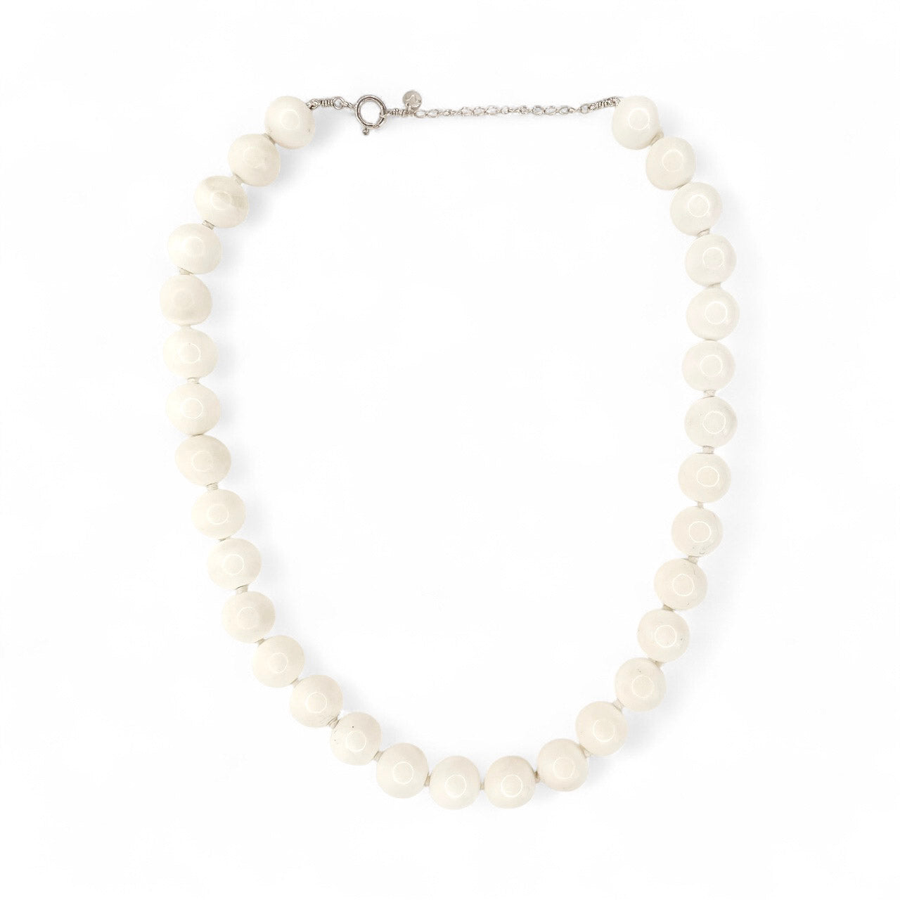 Colar Maxi Esferas Shell Branca